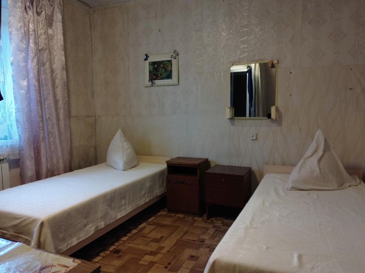 Hostel - Avaliani Street Zaporizhia Exteriör bild